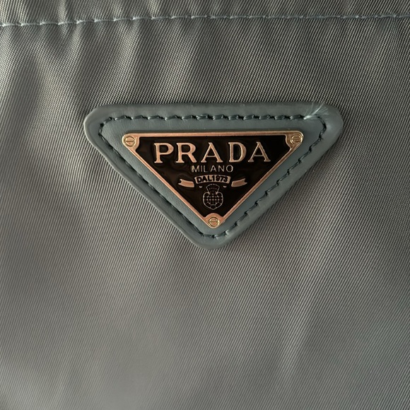 Pale blue tote nwt - Picture 2 of 3